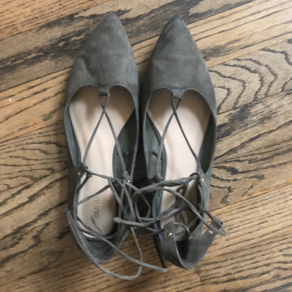 Lace up army green suede flats